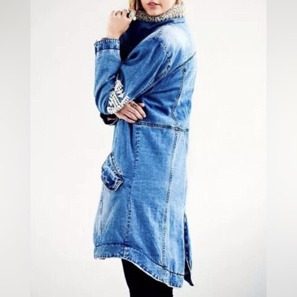 Free People Rendered Denim Sherpa Jacket Faux Fur Lined Embroidered Jean Coat - Picture 3 of 10